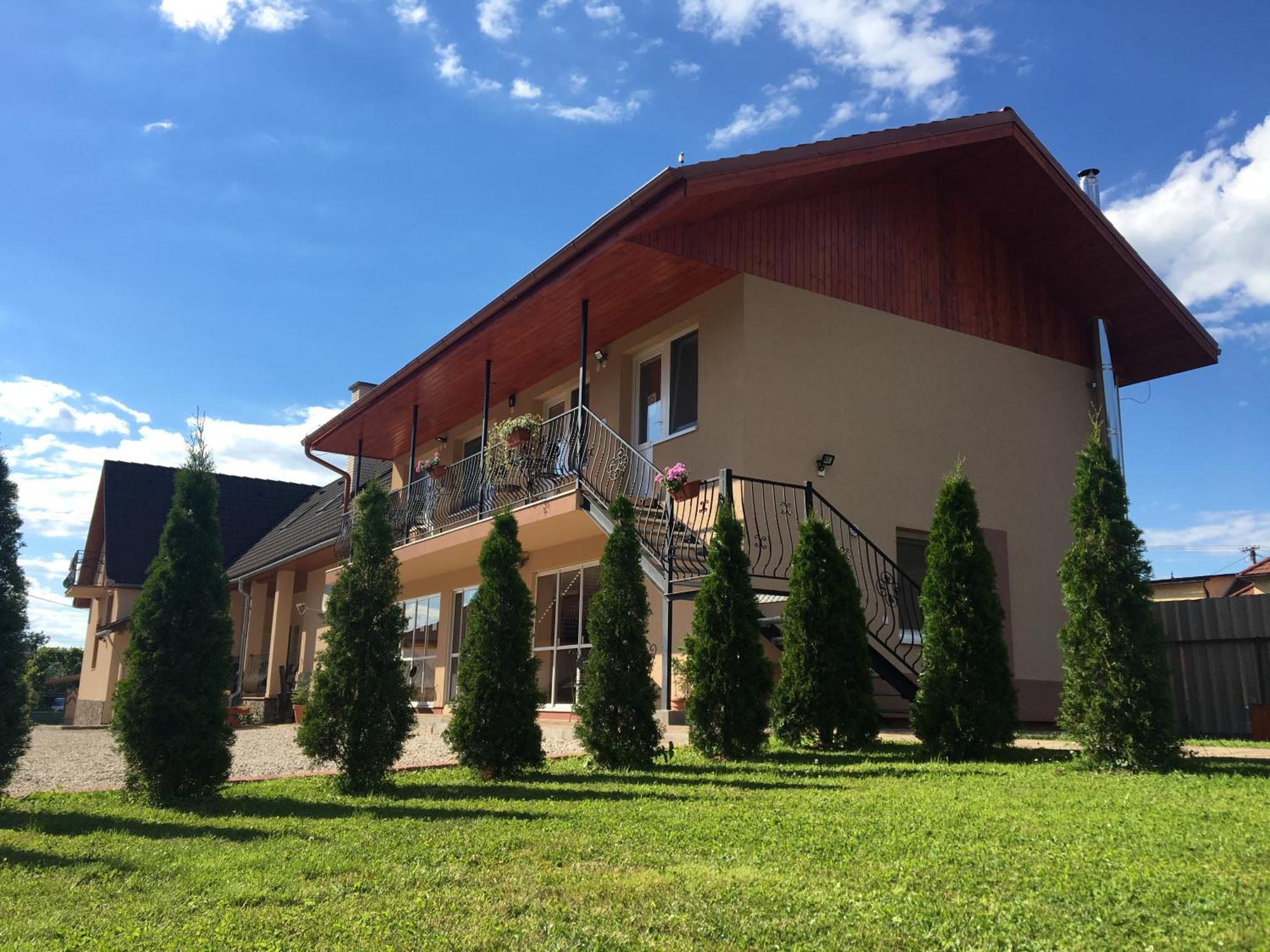 Penzion Bernath Roznava Exterior photo